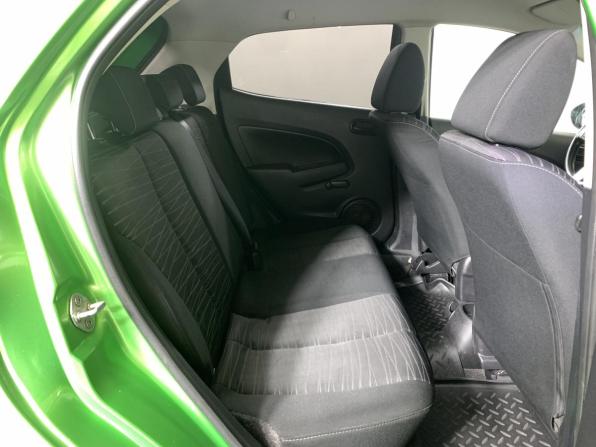 Mazda 2 II (DE) с пробегом 2008 года, цена 420 000 рублей, 195510 км, хэтчбек, Автокод Объявления