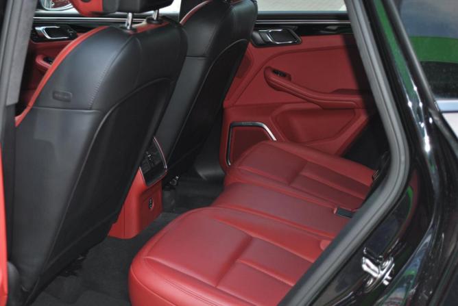 Porsche Macan I Рестайлинг с пробегом 2019 года, цена 7 050 000 рублей, 77122 км, внедорожник, Автокод Объявления