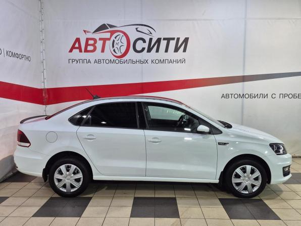 Volkswagen Polo V Рестайлинг с пробегом 2018 года, цена 1 170 000 рублей, 150000 км, седан, Автокод Объявления