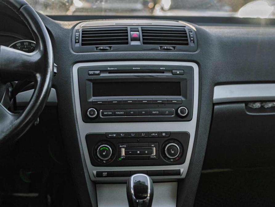 Skoda Octavia II (A5) Рестайлинг Санкт-Петербург  - изображение 8