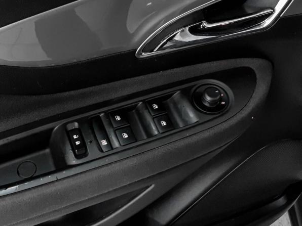 Opel Mokka I с пробегом 2013 года, цена 1 185 000 рублей, 98500 км, внедорожник, Автокод Объявления