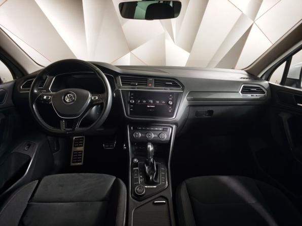 Volkswagen Tiguan II с пробегом 2018 года, цена 3 100 000 рублей, 88869 км, внедорожник, Автокод Объявления