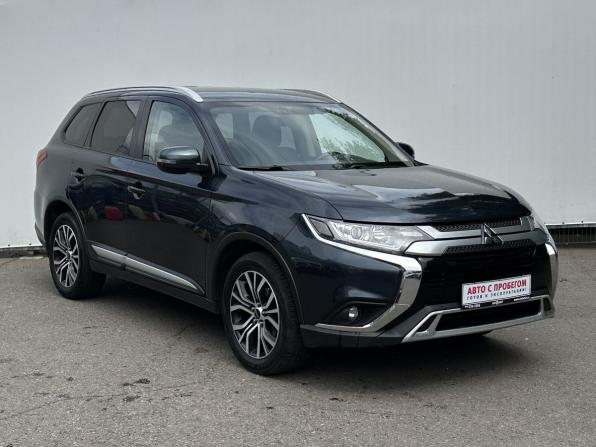 Mitsubishi Outlander III Рестайлинг 3 с пробегом 2020 года, цена 2 350 000 рублей, 99605 км, внедорожник, Автокод Объявления