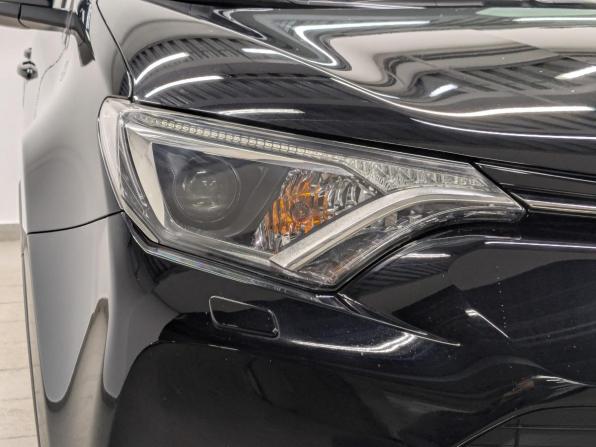 Toyota RAV4 IV (XA40) Рестайлинг с пробегом 2018 года, цена 2 280 000 рублей, 96173 км, внедорожник, Автокод Объявления