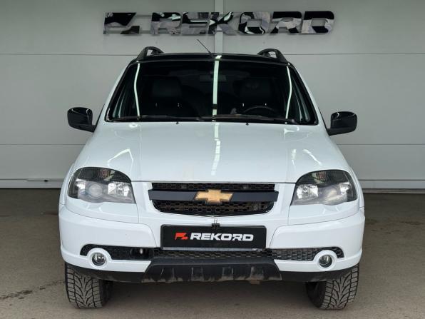 Chevrolet Niva I Рестайлинг с пробегом 2016 года, цена 695 000 рублей, 150000 км, внедорожник, Автокод Объявления