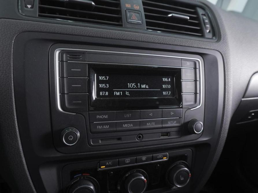 Volkswagen Jetta VI Рестайлинг Ростов-на-Дону  - изображение 13