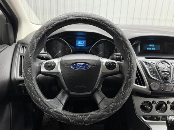 Ford Focus III с пробегом 2013 года, цена 858 000 рублей, 176211 км, универсал, Автокод Объявления