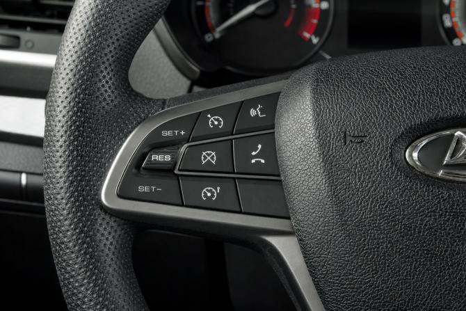 Lada (ВАЗ) Vesta I Рестайлинг (NG) с пробегом 2024 года, цена 1 259 000 рублей, 45800 км, седан, Автокод Объявления