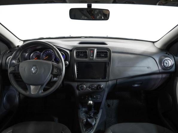 Renault Sandero II с пробегом 2017 года, цена 899 000 рублей, 146782 км, хэтчбек, Автокод Объявления