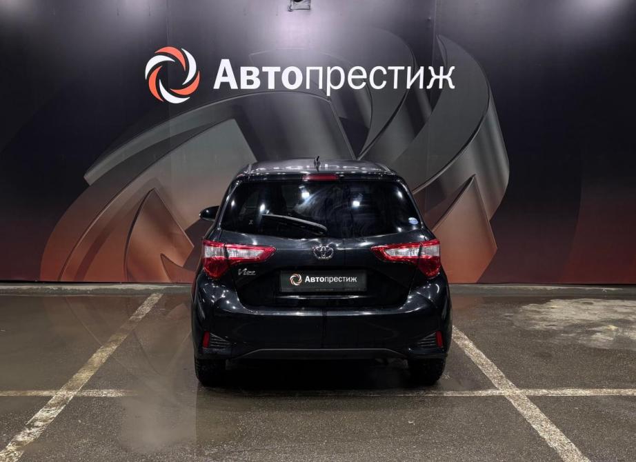 Toyota Vitz III (XP130) Рестайлинг Ставрополь  - изображение 5