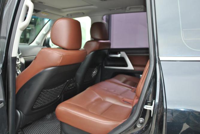 Toyota Land Cruiser 200 Series Рестайлинг 2 с пробегом 2017 года, цена 5 499 000 рублей, 275936 км, внедорожник, Автокод Объявления