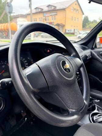 Chevrolet Niva I Рестайлинг с пробегом 2016 года, цена 630 000 рублей, 79000 км, внедорожник, Автокод Объявления