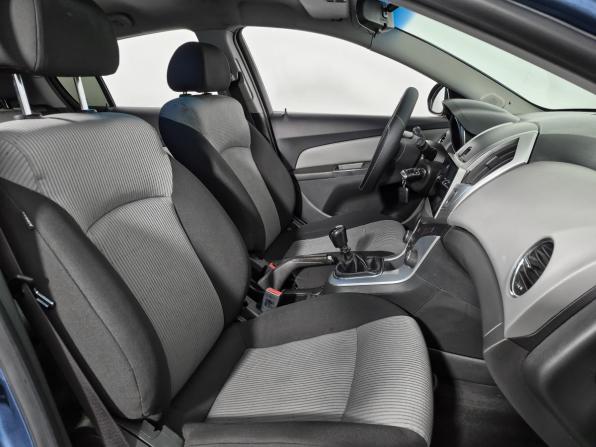 Chevrolet Cruze I Рестайлинг с пробегом 2013 года, цена 644 936 рублей, 175566 км, хэтчбек, Автокод Объявления