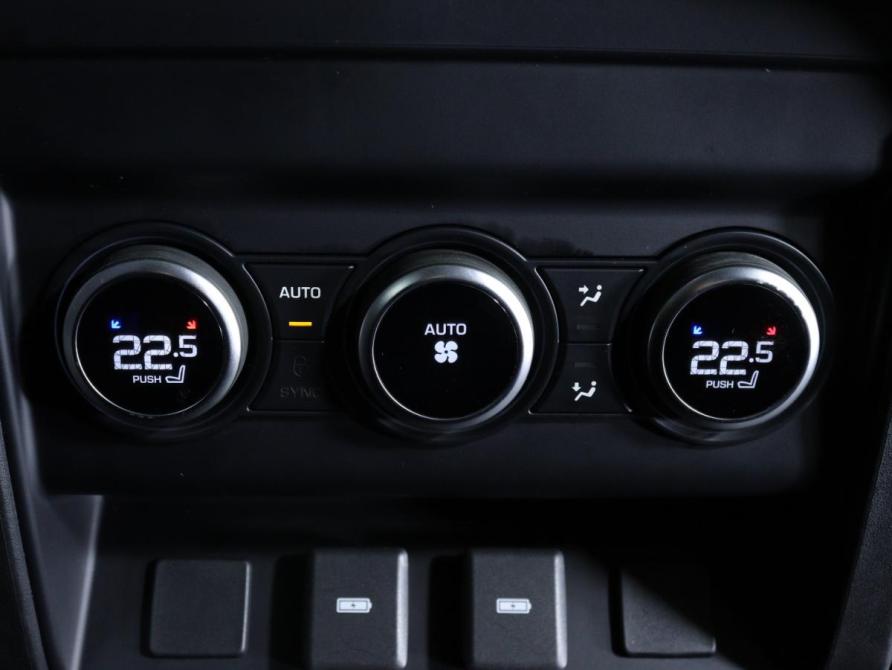 Land Rover Defender II Санкт-Петербург  - изображение 24