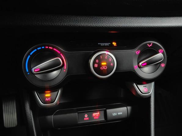 Kia Picanto III с пробегом 2018 года, цена 1 399 000 рублей, 41029 км, хэтчбек, Автокод Объявления