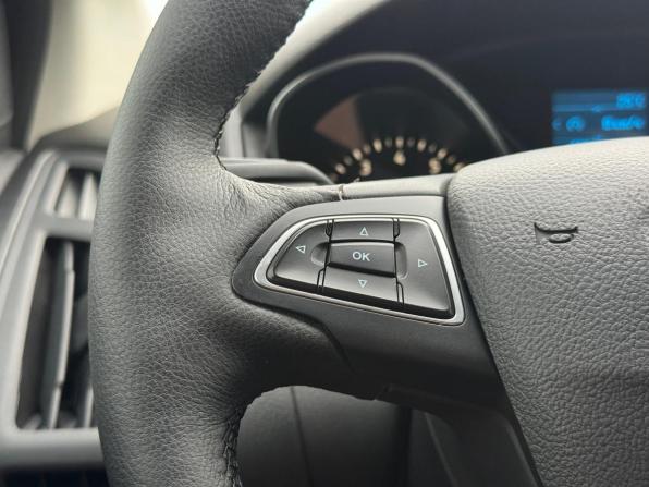 Ford Focus III Рестайлинг с пробегом 2017 года, цена 999 000 рублей, 185763 км, универсал, Автокод Объявления