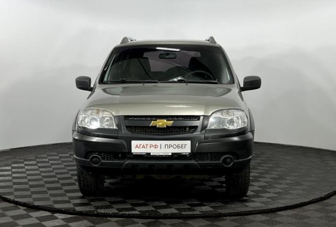 Chevrolet Niva I Рестайлинг с пробегом 2017 года, цена 680 000 рублей, 127000 км, внедорожник, Автокод Объявления