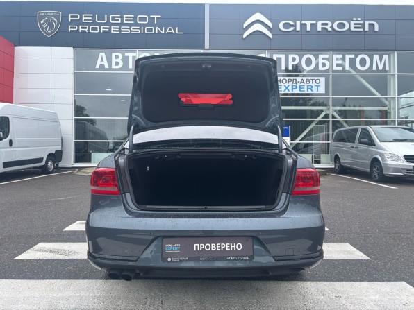 Volkswagen Passat B7 с пробегом 2012 года, цена 1 100 000 рублей, 247000 км, седан, Автокод Объявления