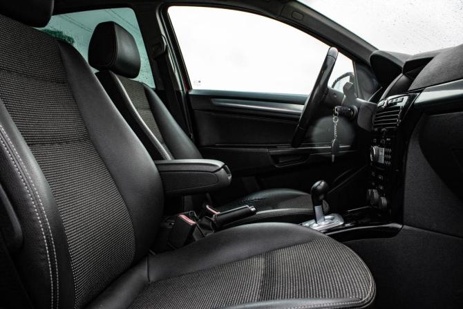 Opel Astra H Рестайлинг с пробегом 2011 года, цена 539 000 рублей, 134874 км, хэтчбек, Автокод Объявления