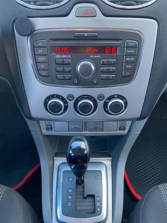 Ford Focus II Рестайлинг с пробегом 2010 года, цена 385 000 рублей, 260454 км, хэтчбек, Автокод Объявления