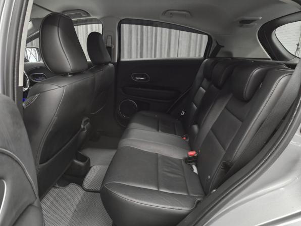 Honda Vezel I с пробегом 2017 года, цена 1 530 000 рублей, 90000 км, внедорожник, Автокод Объявления