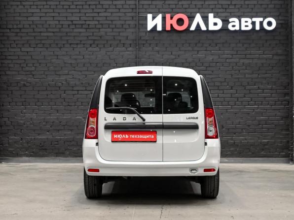 Lada (ВАЗ) Largus I Рестайлинг с пробегом 2024 года, цена 1 380 000 рублей, 24188 км, универсал, Автокод Объявления