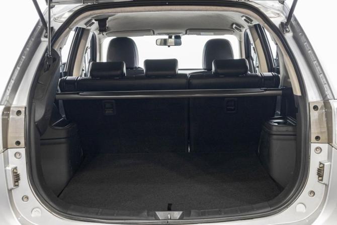 Mitsubishi Outlander III с пробегом 2013 года, цена 1 649 000 рублей, 210000 км, внедорожник, Автокод Объявления