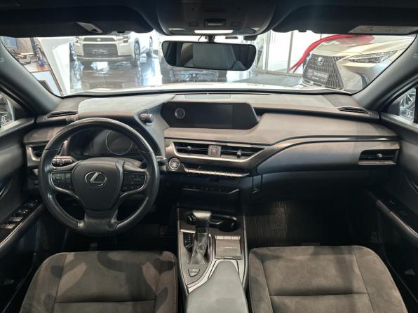 Lexus UX I с пробегом 2021 года, цена 3 056 000 рублей, 94816 км, внедорожник, Автокод Объявления