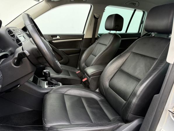 Volkswagen Tiguan I Рестайлинг с пробегом 2011 года, цена 1 000 000 рублей, 365804 км, внедорожник, Автокод Объявления
