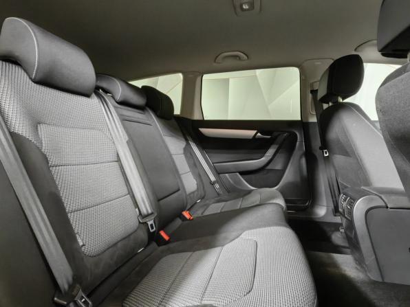 Volkswagen Passat B7 с пробегом 2014 года, цена 1 259 000 рублей, 252344 км, универсал, Автокод Объявления