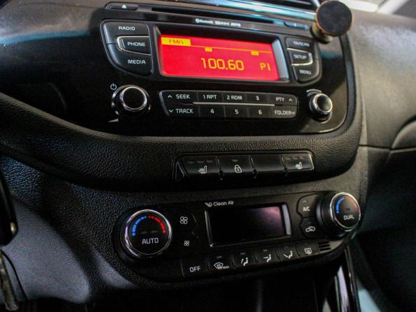 Kia Ceed II с пробегом 2013 года, цена 870 000 рублей, 196200 км, хэтчбек, Автокод Объявления