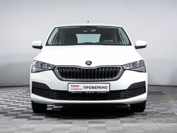 Skoda Rapid II с пробегом 2022 года, цена 1 890 000 рублей, 65466 км, лифтбек, Автокод Объявления