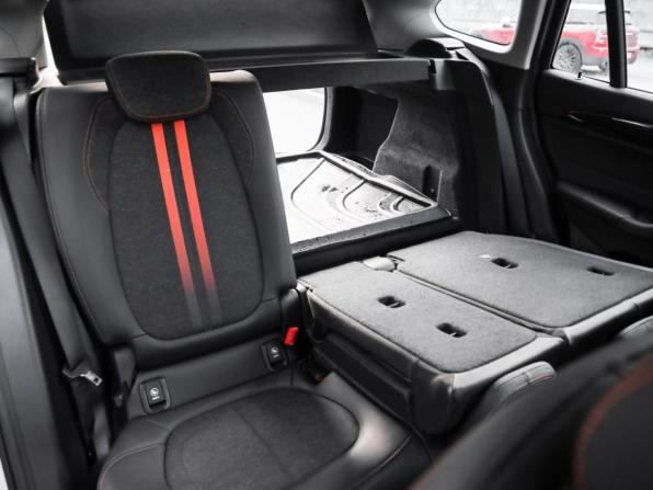 BMW X1 II (F48) Рестайлинг с пробегом 2019 года, цена 2 775 000 рублей, 86087 км, внедорожник, Автокод Объявления