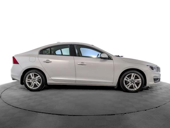 Volvo S60 II Рестайлинг с пробегом 2014 года, цена 1 715 000 рублей, 114730 км, седан, Автокод Объявления