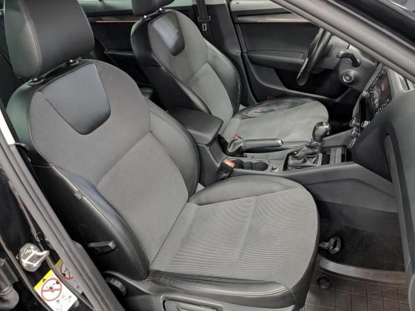 Skoda Octavia III (A7) Рестайлинг с пробегом 2018 года, цена 1 795 000 рублей, 95124 км, лифтбек, Автокод Объявления