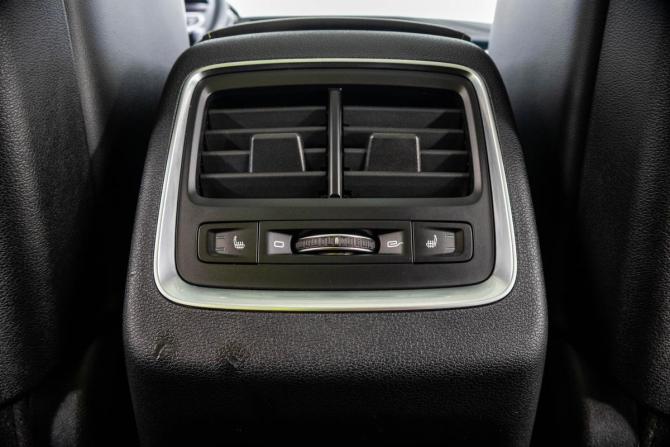 Geely Atlas Pro с пробегом 2024 года, цена 2 449 000 рублей, 50600 км, внедорожник, Автокод Объявления