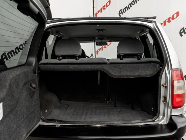 Chevrolet Niva I с пробегом 2004 года, цена 355 000 рублей, 172908 км, внедорожник, Автокод Объявления
