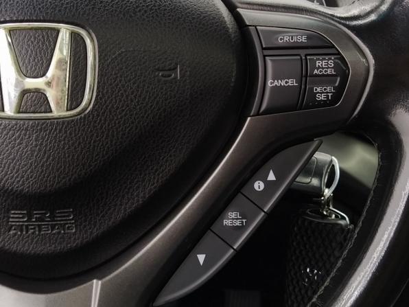 Honda Accord VIII Рестайлинг с пробегом 2011 года, цена 1 300 000 рублей, 279845 км, седан, Автокод Объявления