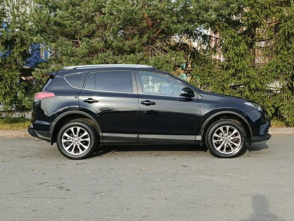 Toyota RAV4 IV (XA40) Рестайлинг с пробегом 2017 года, цена 2 069 000 рублей, 166697 км, внедорожник, Автокод Объявления