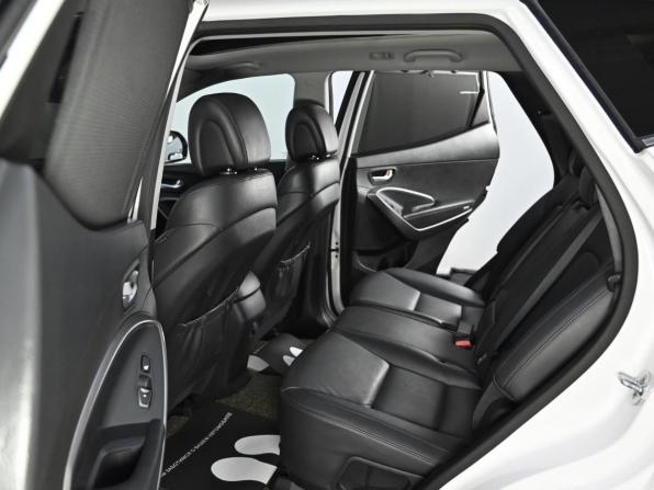 Hyundai Santa Fe III Рестайлинг с пробегом 2016 года, цена 1 899 000 рублей, 186000 км, внедорожник, Автокод Объявления