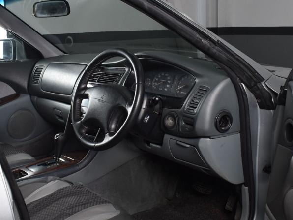 Mitsubishi Diamante II с пробегом 2000 года, цена 299 995 рублей, 246065 км, седан, Автокод Объявления