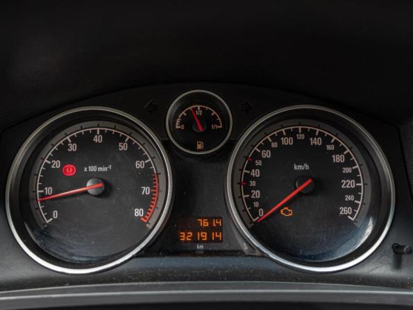 Opel Zafira B Рестайлинг с пробегом 2010 года, цена 699 000 рублей, 321914 км, компактвэн, Автокод Объявления
