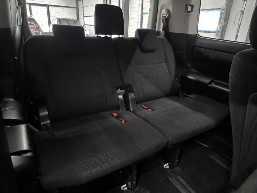 Toyota Voxy III (R80) Красноярск  - изображение 15