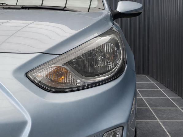 Hyundai Solaris I с пробегом 2013 года, цена 957 000 рублей, 96000 км, хэтчбек, Автокод Объявления