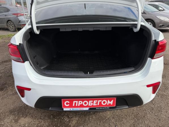 Kia Rio IV с пробегом 2018 года, цена 1 300 000 рублей, 71451 км, седан, Автокод Объявления