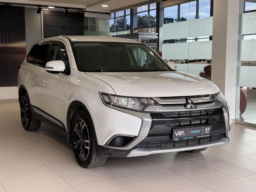 Mitsubishi Outlander III Рестайлинг 2 Тверь  - изображение 3