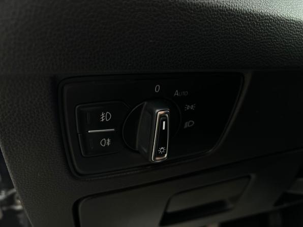 Volkswagen Passat B8 с пробегом 2017 года, цена 1 450 000 рублей, 270127 км, седан, Автокод Объявления