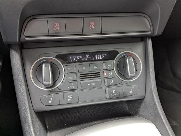 Audi Q3 I (8U) Рестайлинг с пробегом 2015 года, цена 2 100 000 рублей, 137028 км, внедорожник, Автокод Объявления