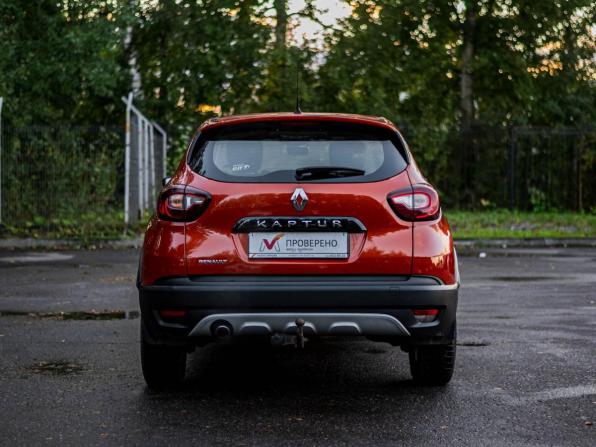 Renault Kaptur I с пробегом 2018 года, цена 1 100 000 рублей, 189289 км, внедорожник, Автокод Объявления