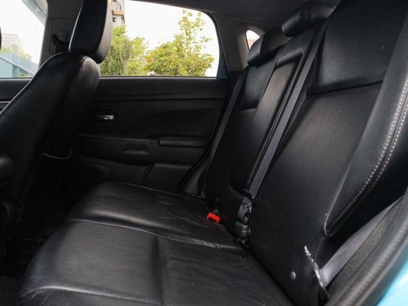 Mitsubishi ASX I с пробегом 2012 года, цена 940 000 рублей, 242606 км, внедорожник, Автокод Объявления
